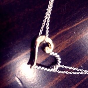 Beautiful Brighton necklace.